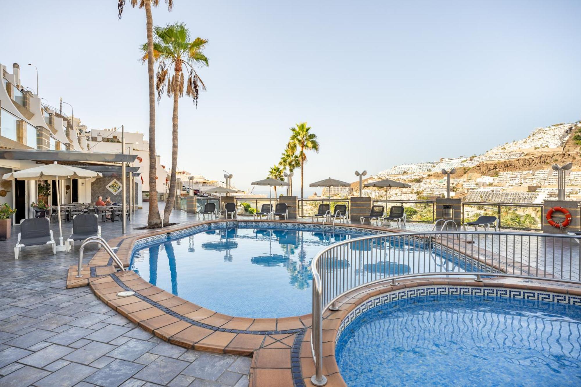 פוארטו ריקו Cala Nova Apartamentos מראה חיצוני תמונה