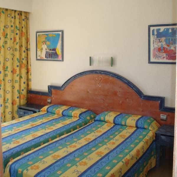 פוארטו ריקו Cala Nova Apartamentos מראה חיצוני תמונה